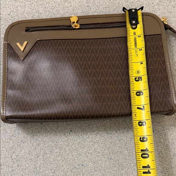 Mario Valentino Brown V-Logo Clutch Bag - Picture 5 of 7
